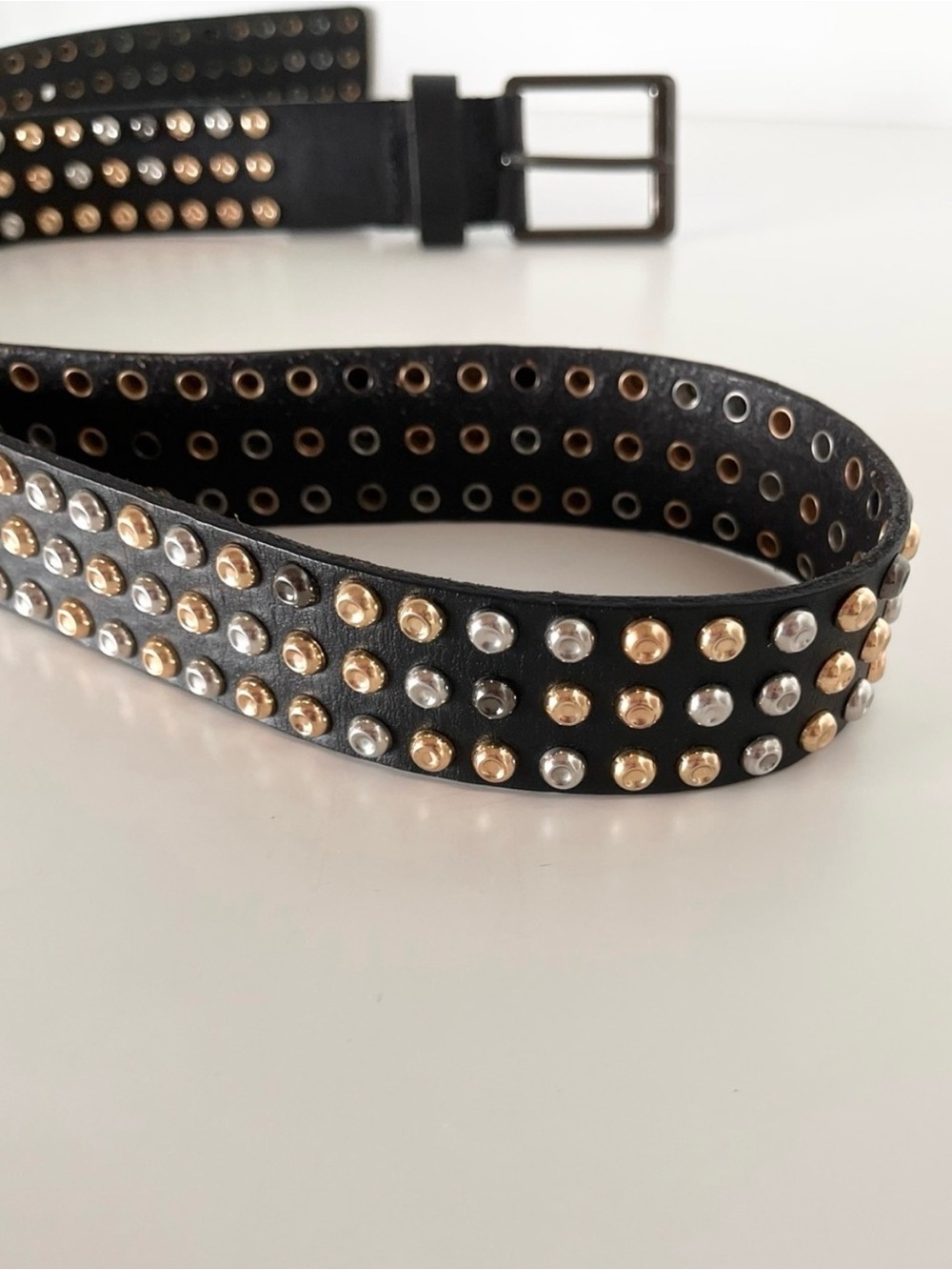 CAbi Pristine Studded Leather Belt • Mixed Metal Edge XL - Picture 5 of 9
